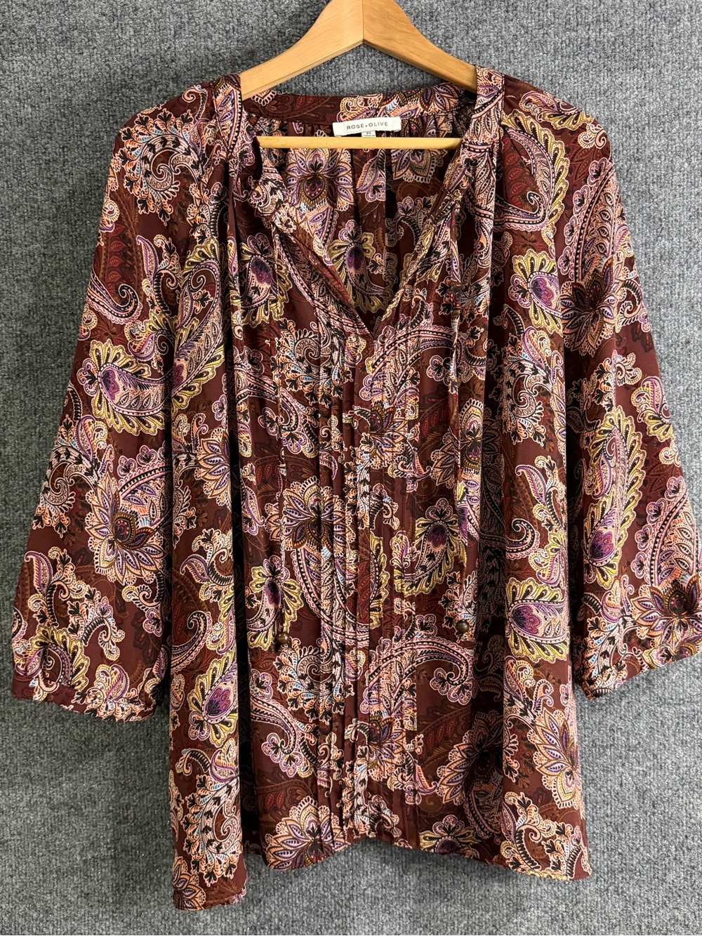 Rose + Olive Womens 2X Brown Paisley Pintuck Split Neck Tie Front Tunic Blouse